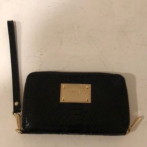 Black Michael Kors wristlet